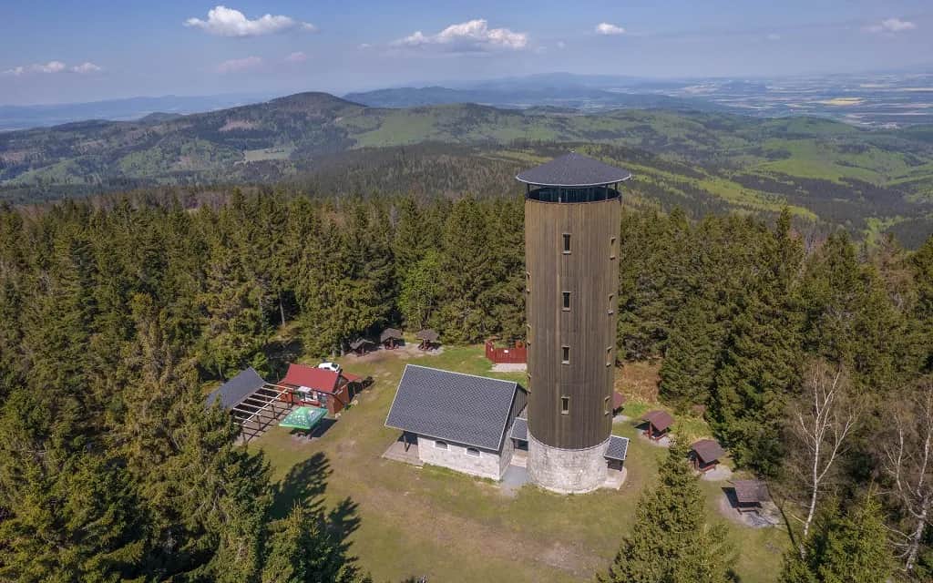 Jak dojść na Borówkową Górę - najlepsze trasy i wskazówki dla każdego