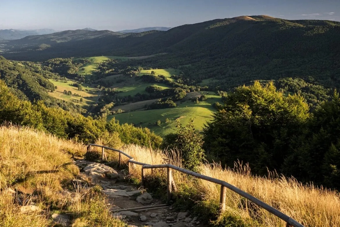Gdzie w góry na majówkę? Odkryj piękne miejsca bez tłumów